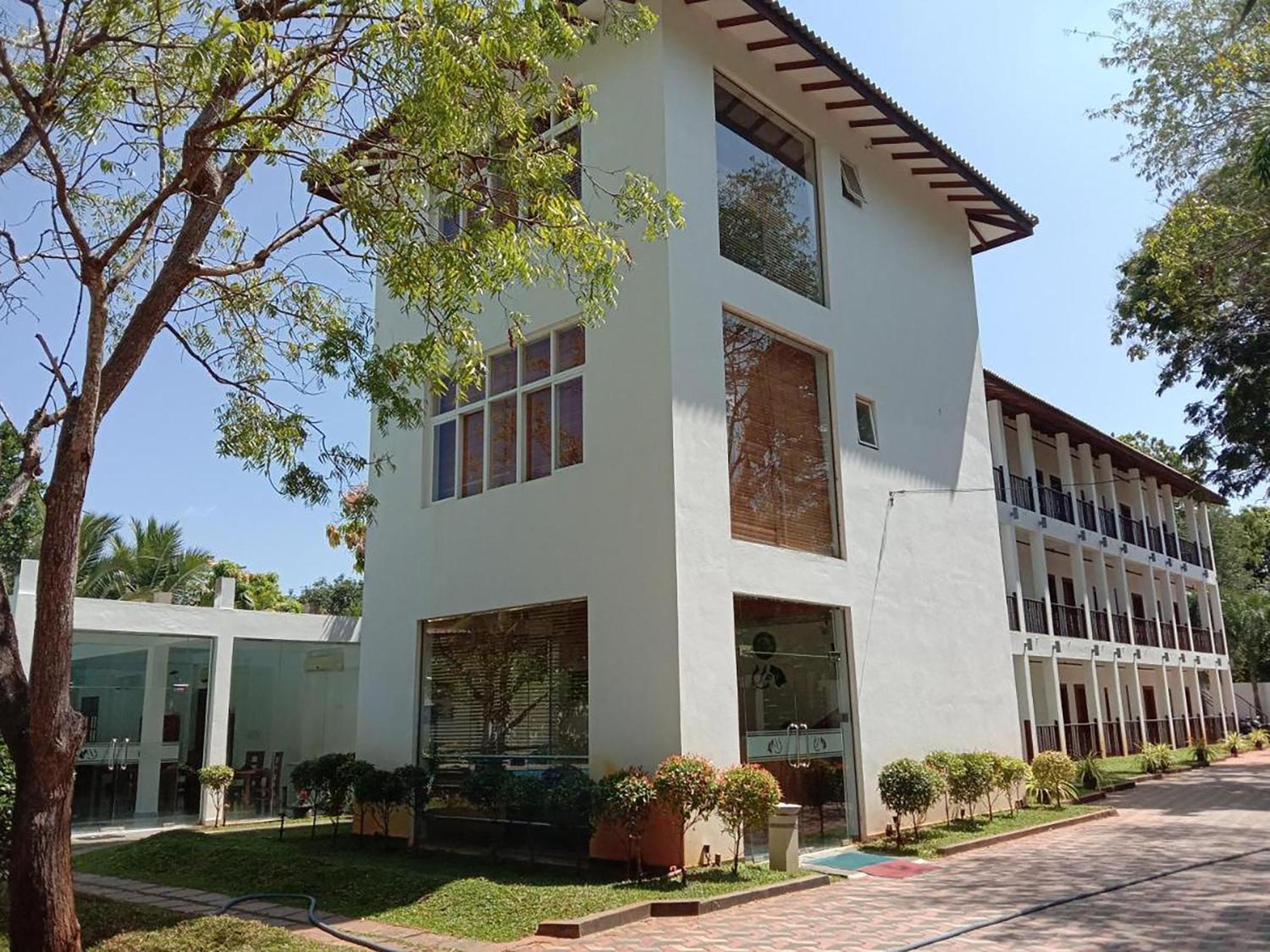 Elephant Eye Hotel Tissamaharama Exterior photo